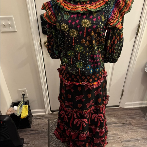 2 pc farmrio skirt set worn by the one and only Tabitha Brown - Picture 6 of 9